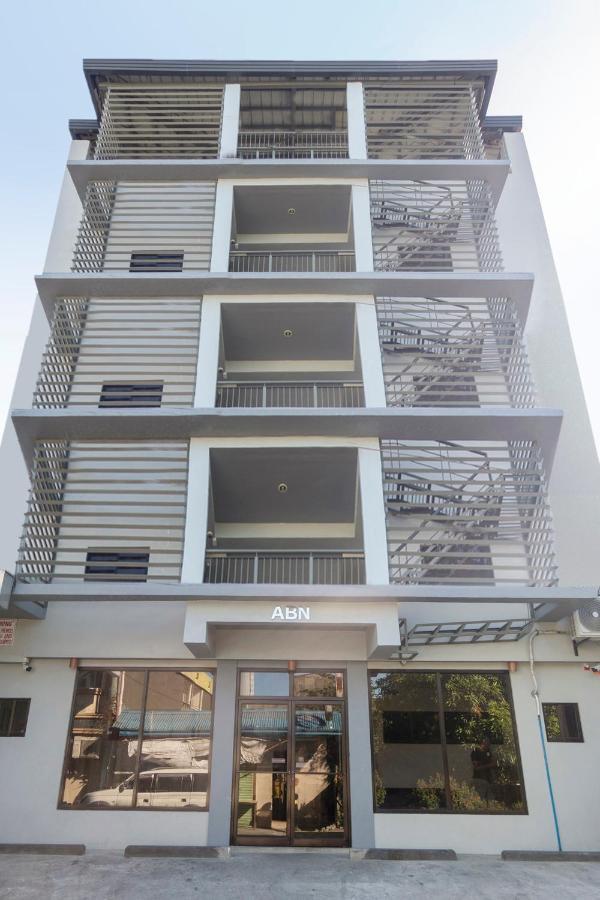 OYO 561 Abn Hostel Bacolod Exterior foto